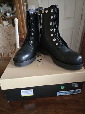 TWINSET MILANO BLACK LEATHER RHINESTONE COMBAT BOOTS 38